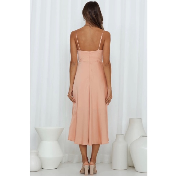 Hello Molly Private Kiss Midi Dress Peach XS - Picture 2 of 6